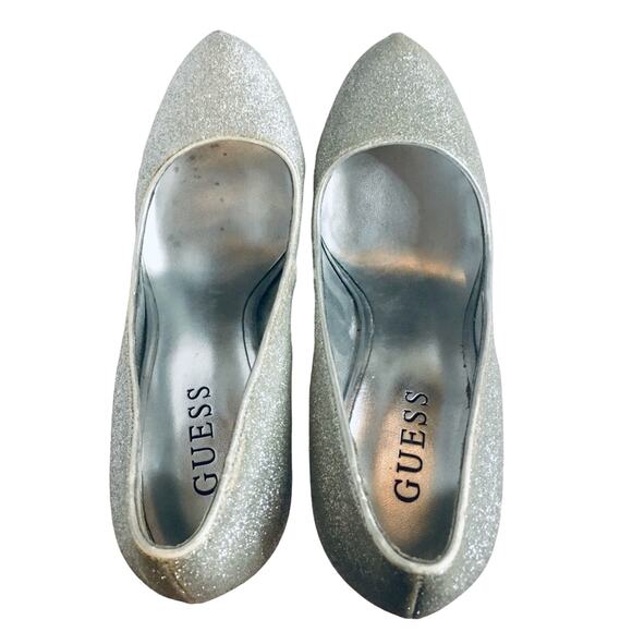 Guess Geenly Silver Glitter Pump - Picture 10 of 10